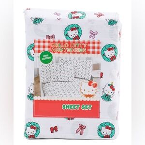 NEW Hello Kitty Christmas Bows Queen Sheet Set